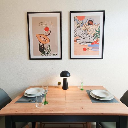 2 Zimmer, Bett Und Schlafsofa, Balkon, Waschmaschine L Lipsko Exteriér fotografie