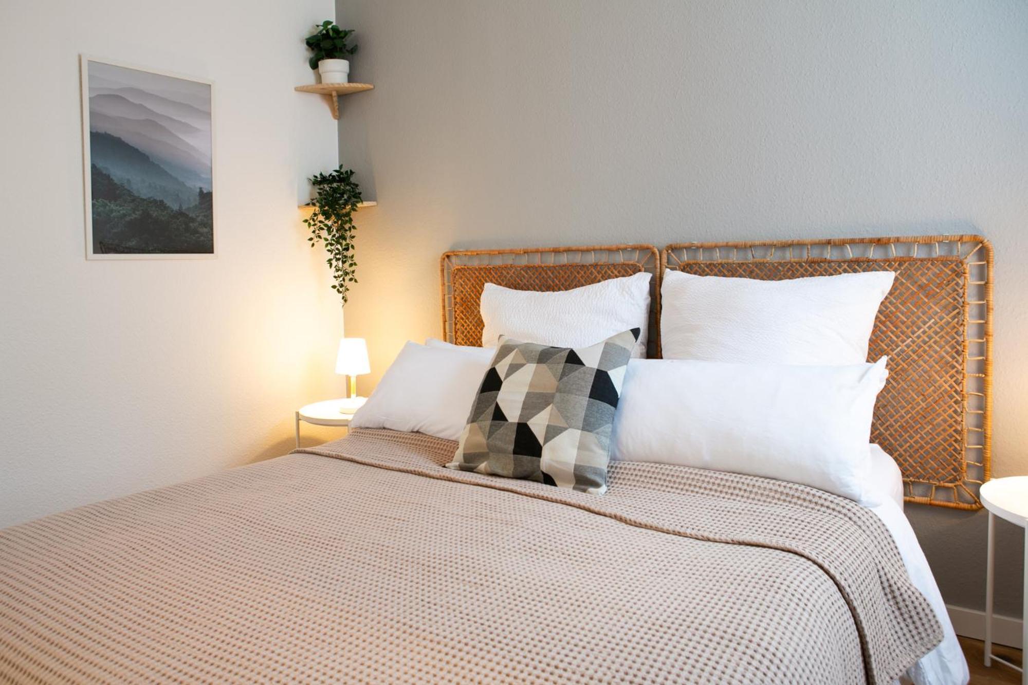 2 Zimmer, Bett Und Schlafsofa, Balkon, Waschmaschine L Lipsko Exteriér fotografie